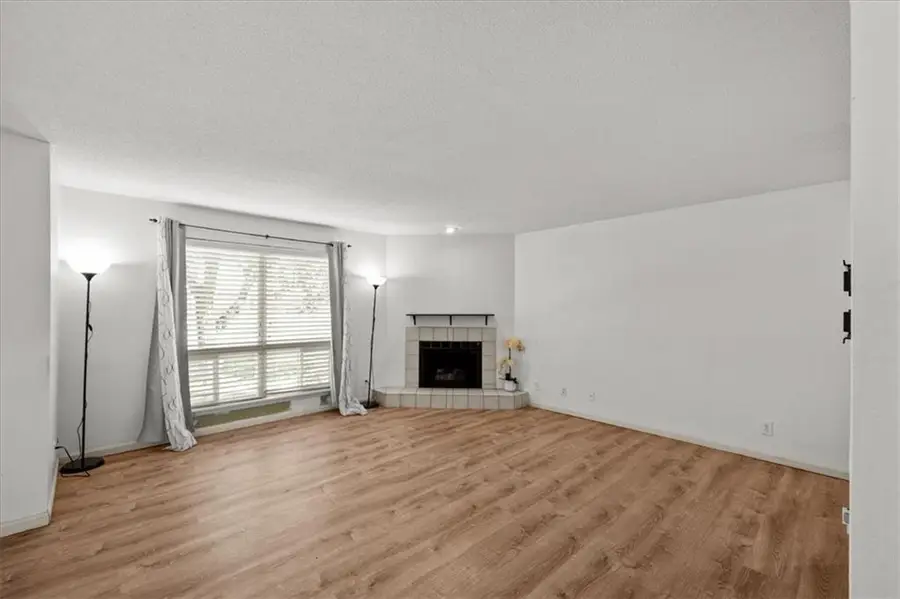 11110 Nieman #101 Road, Overland Park, KS 66210 - #3