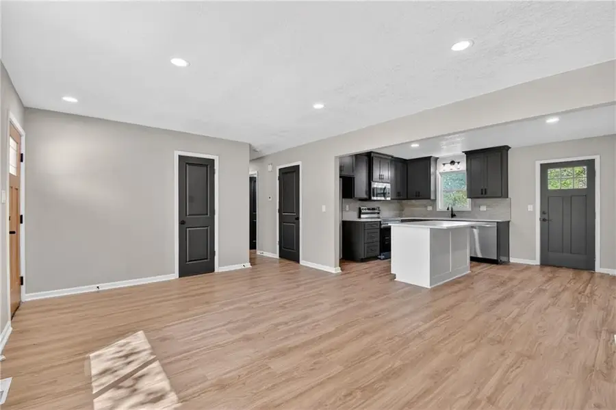 1401 SE Royal Street, Oak Grove, MO 64075 - #2