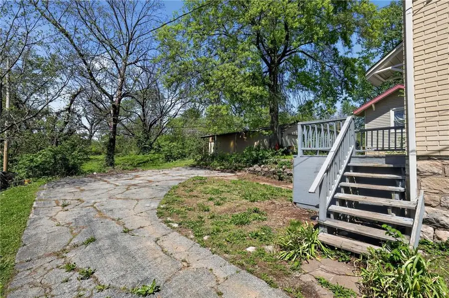 1846 N 38th Street, Kansas City, KS 66102 - #2