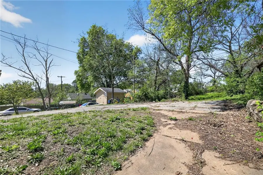 1846 N 38th Street, Kansas City, KS 66102 - #3