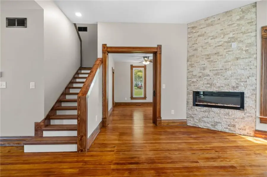 210 Winner Avenue, Gower, MO 64454 - #3