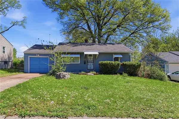 2305 S Crescent Avenue, Independence, MO 64052