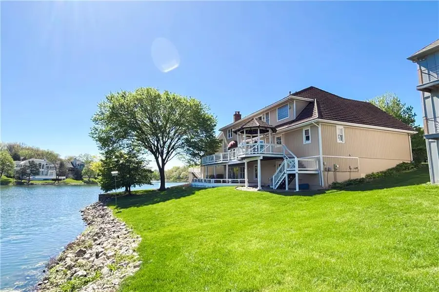 328 Warrington Court, Lees Summit, MO 64064 - #3