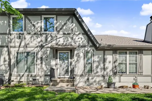 7004 N Fisk Court, Kansas City, MO 64151