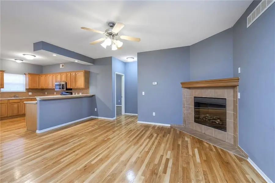 10410 E 45th Terrace, Kansas City, MO 64133 - #2