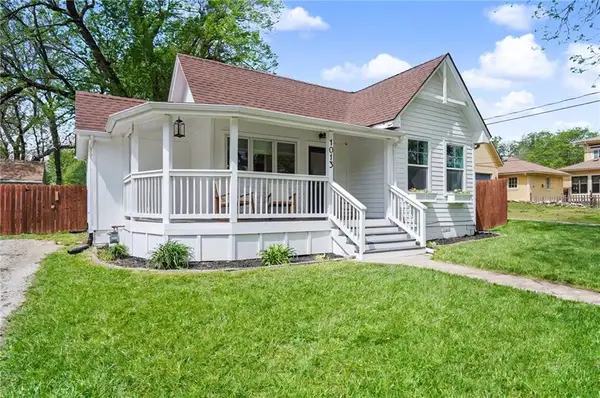 1013 7th Street, Baldwin City, KS 66006