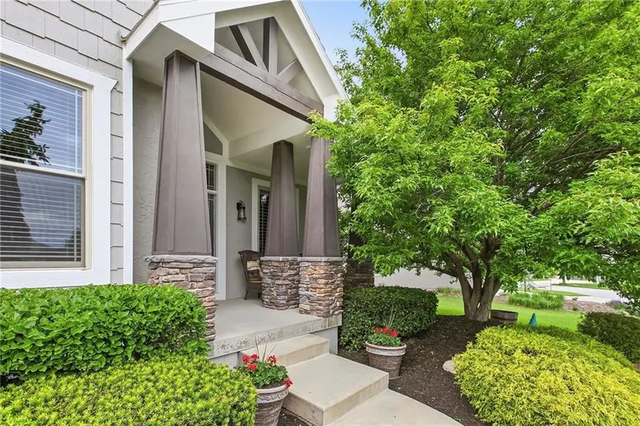 10838 S Carbondale Street, Olathe, KS 66061 - #3