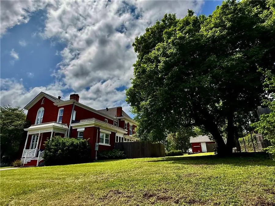 1618 State Street, Lexington, MO 64067 - #3