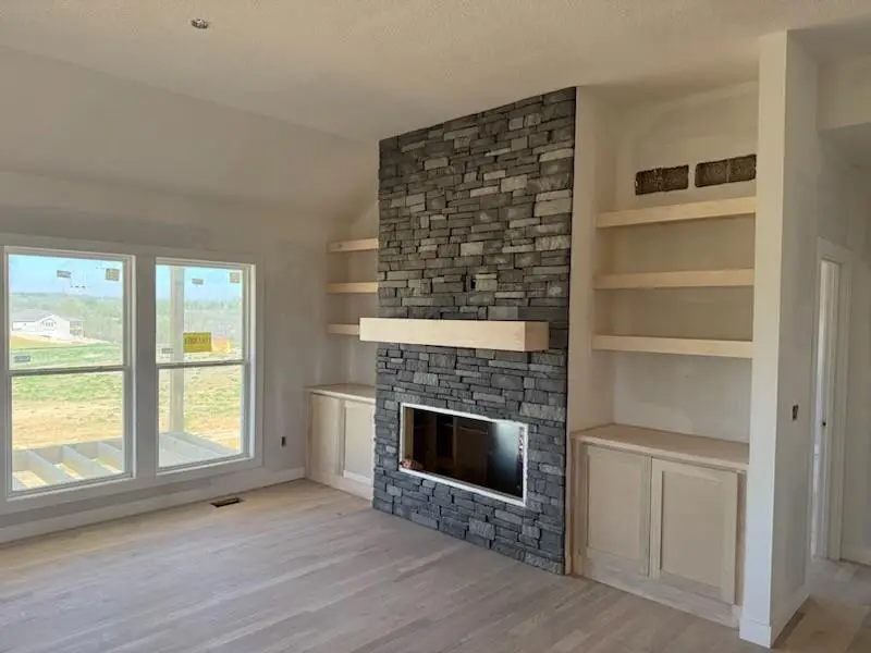 4605 Valley Ridge Court, Saint Joseph, MO 64505 - #3