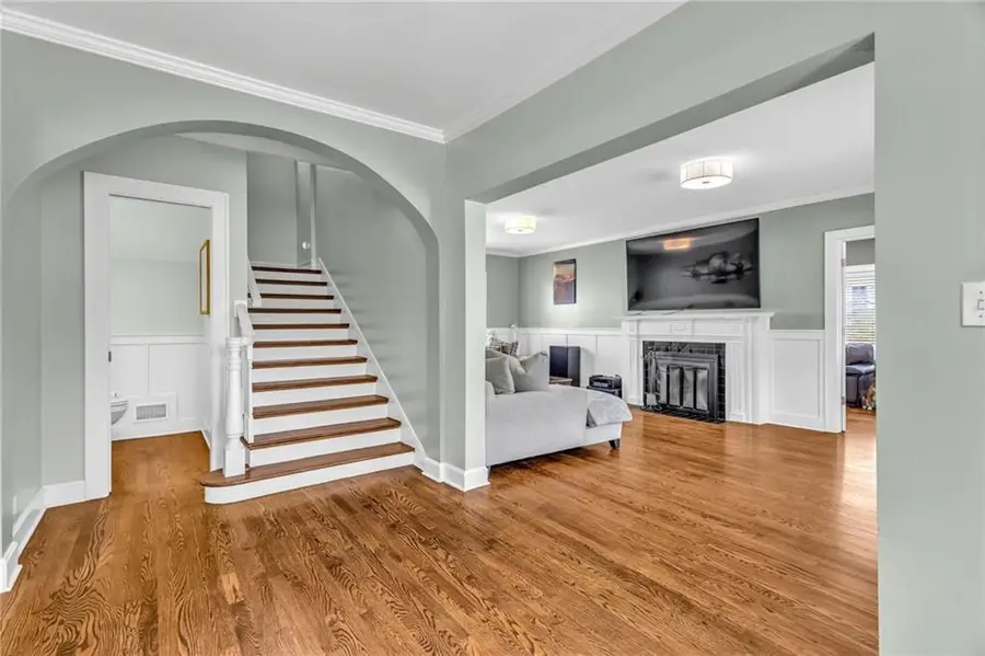 4975 Ward Parkway Boulevard, Kansas City, MO 64112 - #3