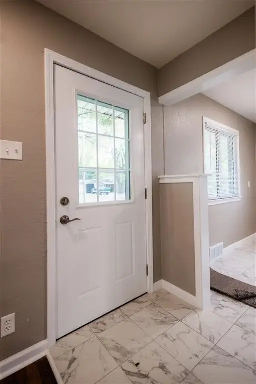 2911 Faraon Street, Saint Joseph, MO 64501 - #2