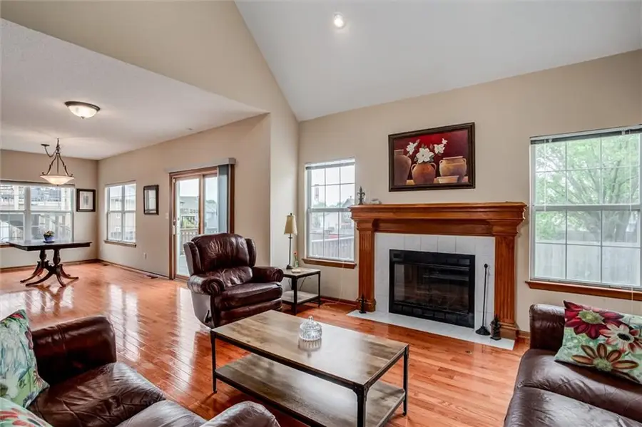 1313 SE Rosehill Drive, Lees Summit, MO 64081 - #3