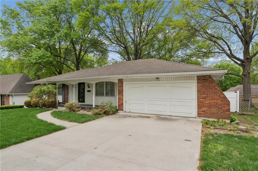 4728 Heintz Street, Kansas City, MO 64133 - #3