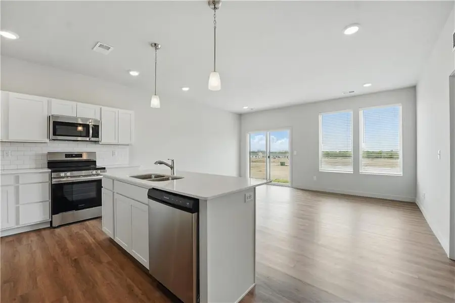 12405 S Acacia Drive, Lees Summit, MO 64086 - #3