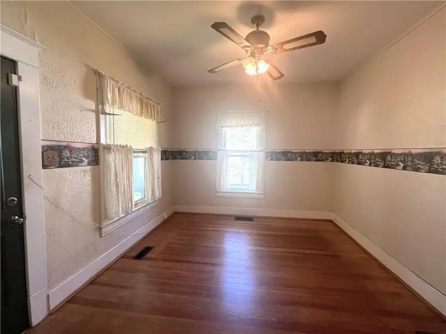 1703 S Harrison Avenue, Sedalia, MO 65301 - #3