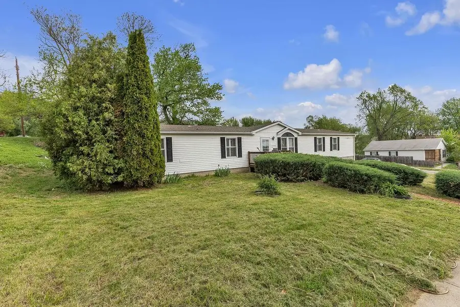 1529 Angelique Street, Saint Joseph, MO 64501 - #2