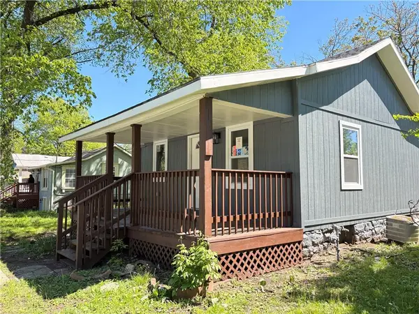 2611 W 45th Avenue, Kansas City, KS 66103