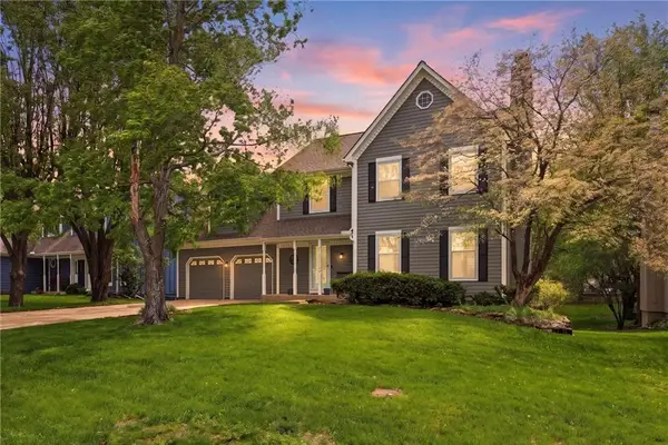 15317 W 83rd Terrace, Lenexa, KS 66219