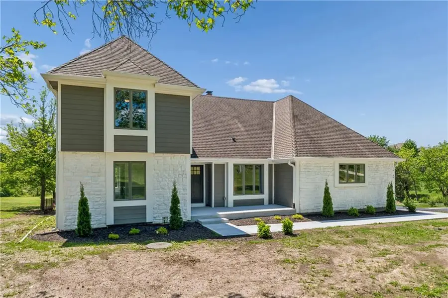 20195 College Boulevard, Olathe, KS 66061 - #2