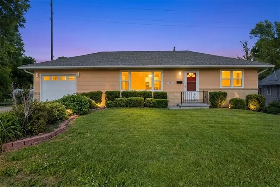 2415 N 45th Street, Kansas City, KS 66104 - #2
