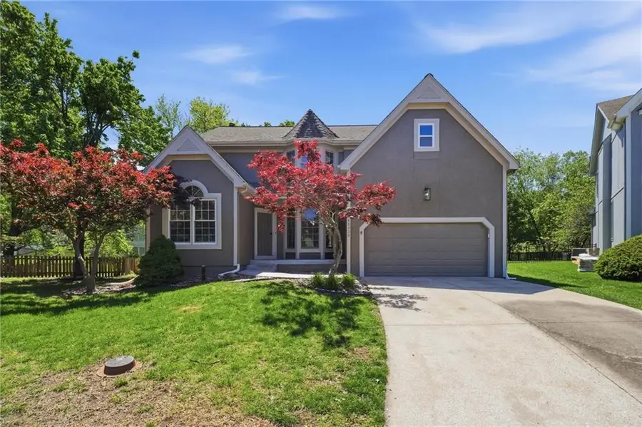 12135 Goodman Street, Overland Park, KS 66213 - #2