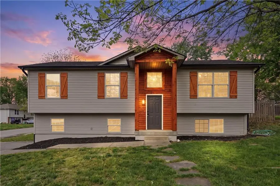 1705 SE Piccadilly Street, Blue Springs, MO 64014 - #2