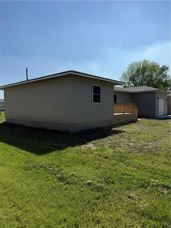 1515 Alleghany Street, Burlington, KS 66839 - #3