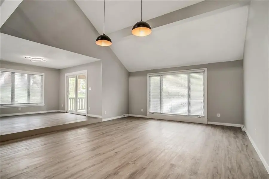 1120 NE 97th Place, Kansas City, MO 64155 - #2