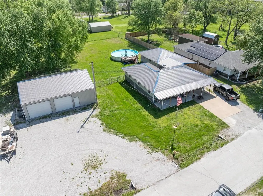 816 E Lincoln Street, Clinton, MO 64735 - #1