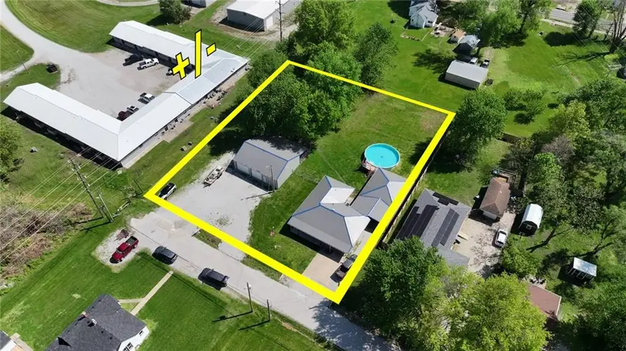 816 E Lincoln Street, Clinton, MO 64735 - #3