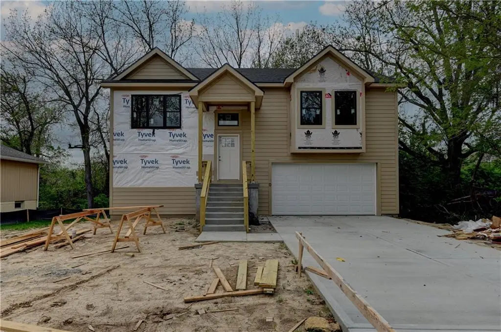 62nd Place, Kansas City, KS 66102 - #1