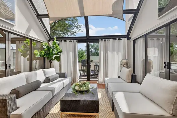 4567 Walnut Street, Kansas City, MO 64111