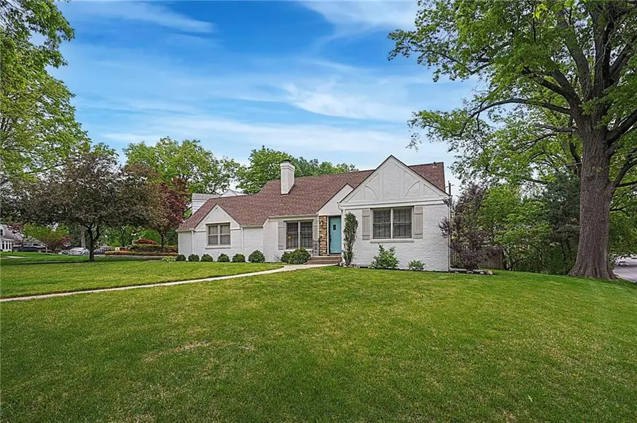 5401 Canterbury Road, Fairway, KS 66205 - #2