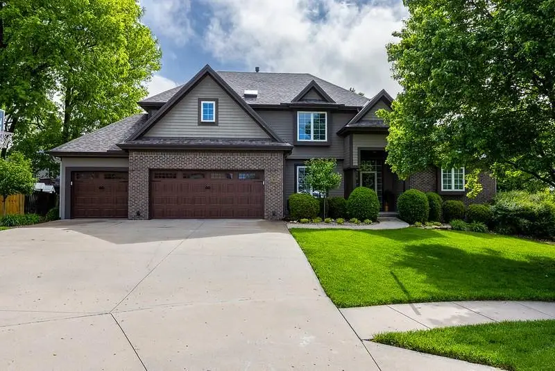 9115 N Stark Court, Kansas City, MO 64157 - #1