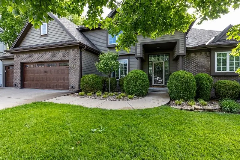 9115 N Stark Court, Kansas City, MO 64157 - #2