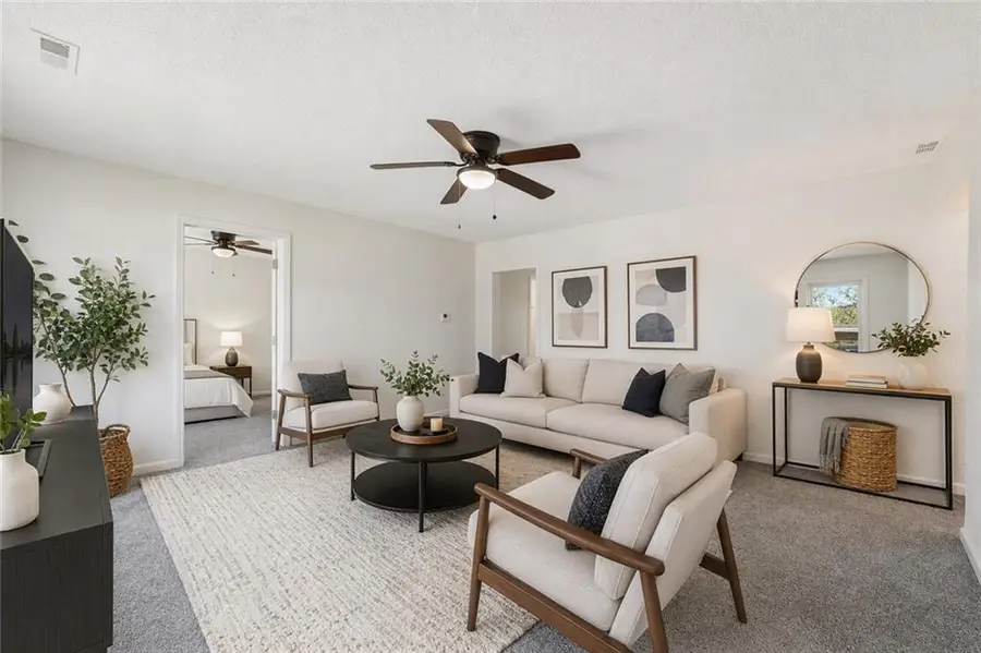 5609 Oakland Avenue, Kansas City, MO 64129 - #3