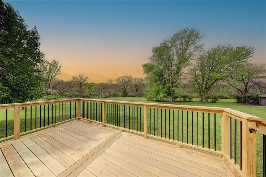 8936 Millstone Drive, Lenexa, KS 66220 - #3