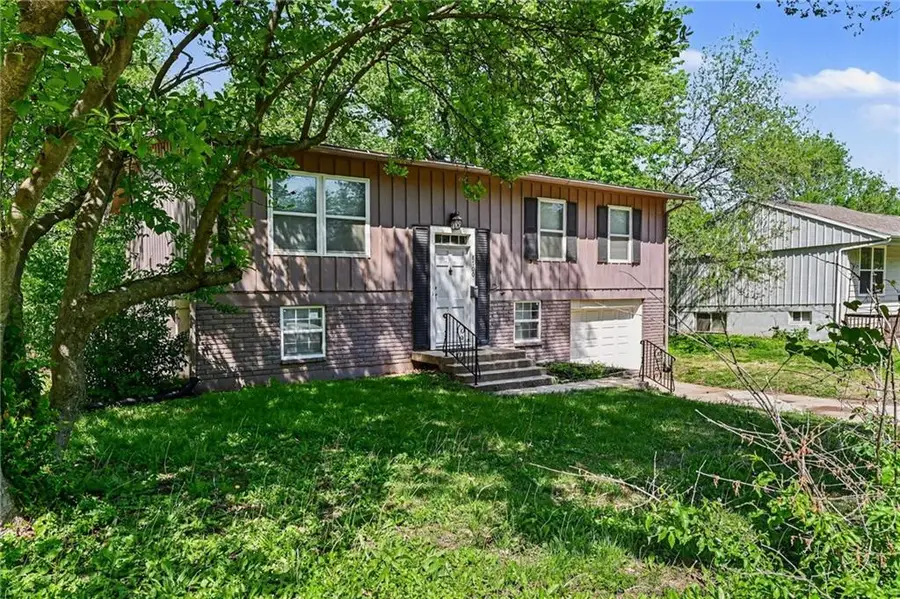 8700 E 91st Street, Kansas City, MO 64138 - #2