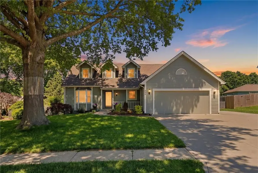 528 Bordner Drive, Lees Summit, MO 64086 - #2