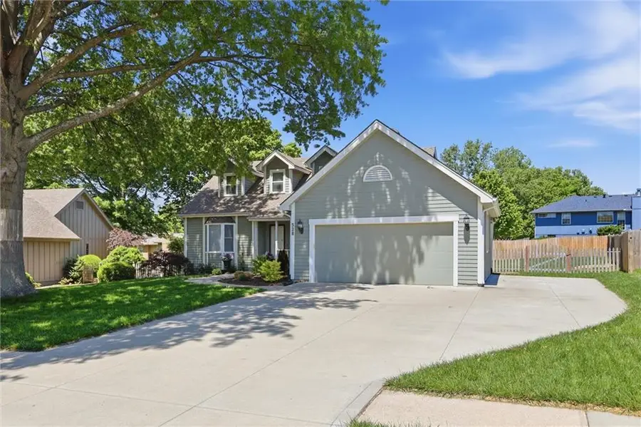 528 Bordner Drive, Lees Summit, MO 64086 - #3