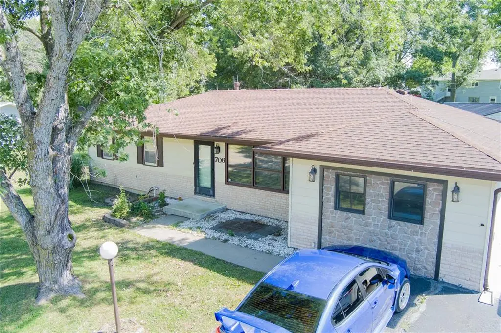 706 W 16th Street, Maryville, MO 64468 - #1