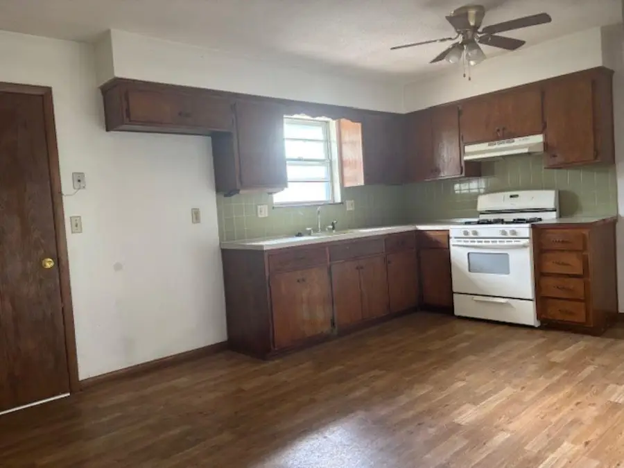 7253 Richland Avenue, Kansas City, KS 66111 - #3