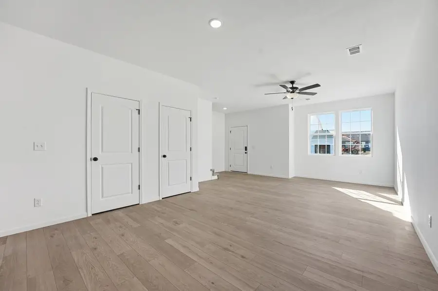 12403 S Acacia Drive, Lees Summit, MO 64086 - #3