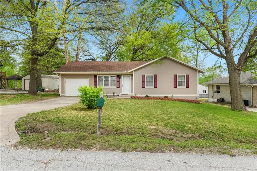 509 Sycamore Drive, Richmond, MO 64085 - #2