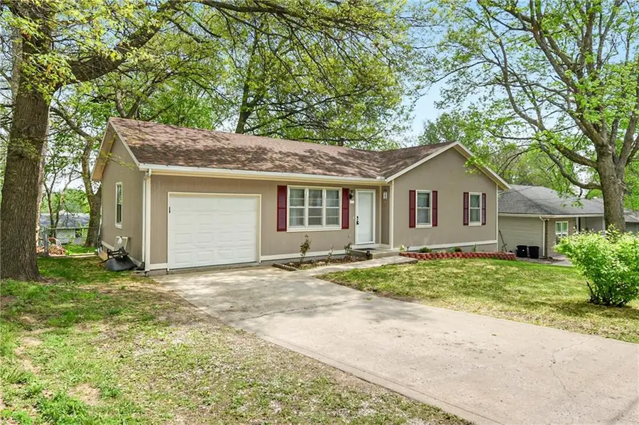 509 Sycamore Drive, Richmond, MO 64085 - #3