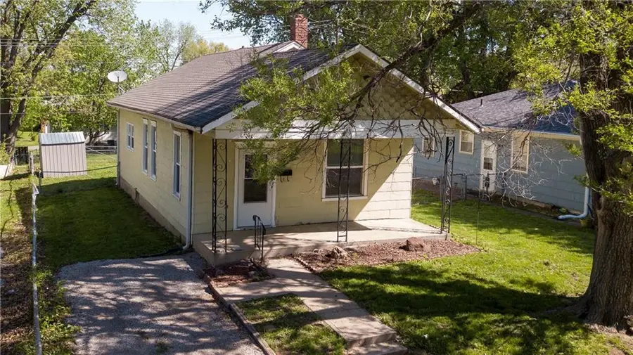 3521 Penn Street, Saint Joseph, MO 64507 - #2