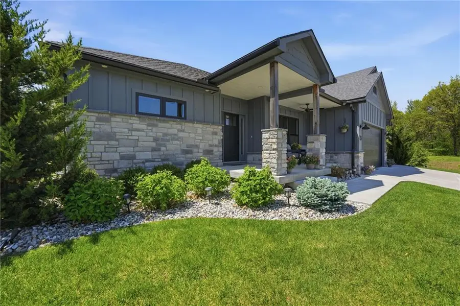13 Tahoma Ridge, Lake Winnebago, MO 64034 - #2