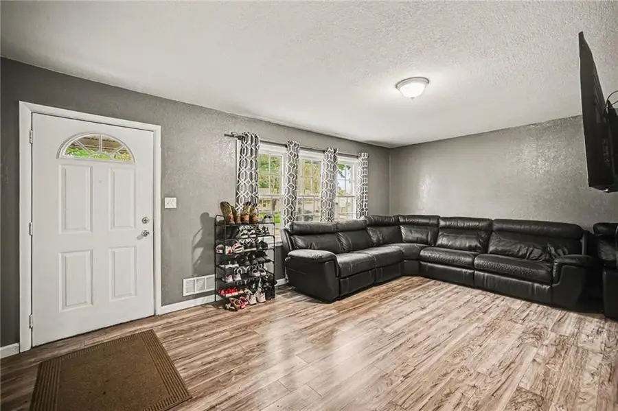 119 Hostetter Street, Buckner, MO 64016 - #3