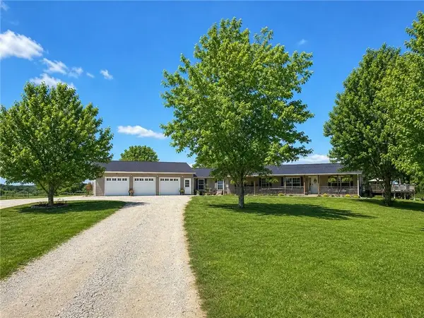 11745 Z Highway, Tina, MO 64682
