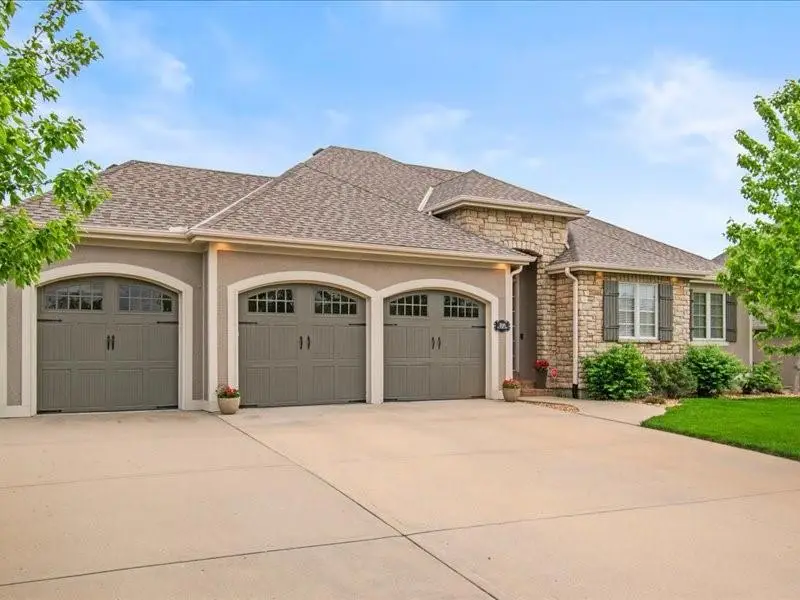 2600 NE Amanda Lane, Blue Springs, MO 64029 - #1